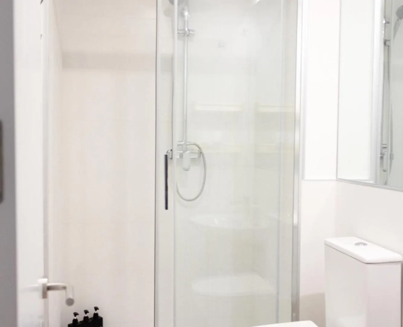 Monkeys Apartments Miraflores Seville 0*,