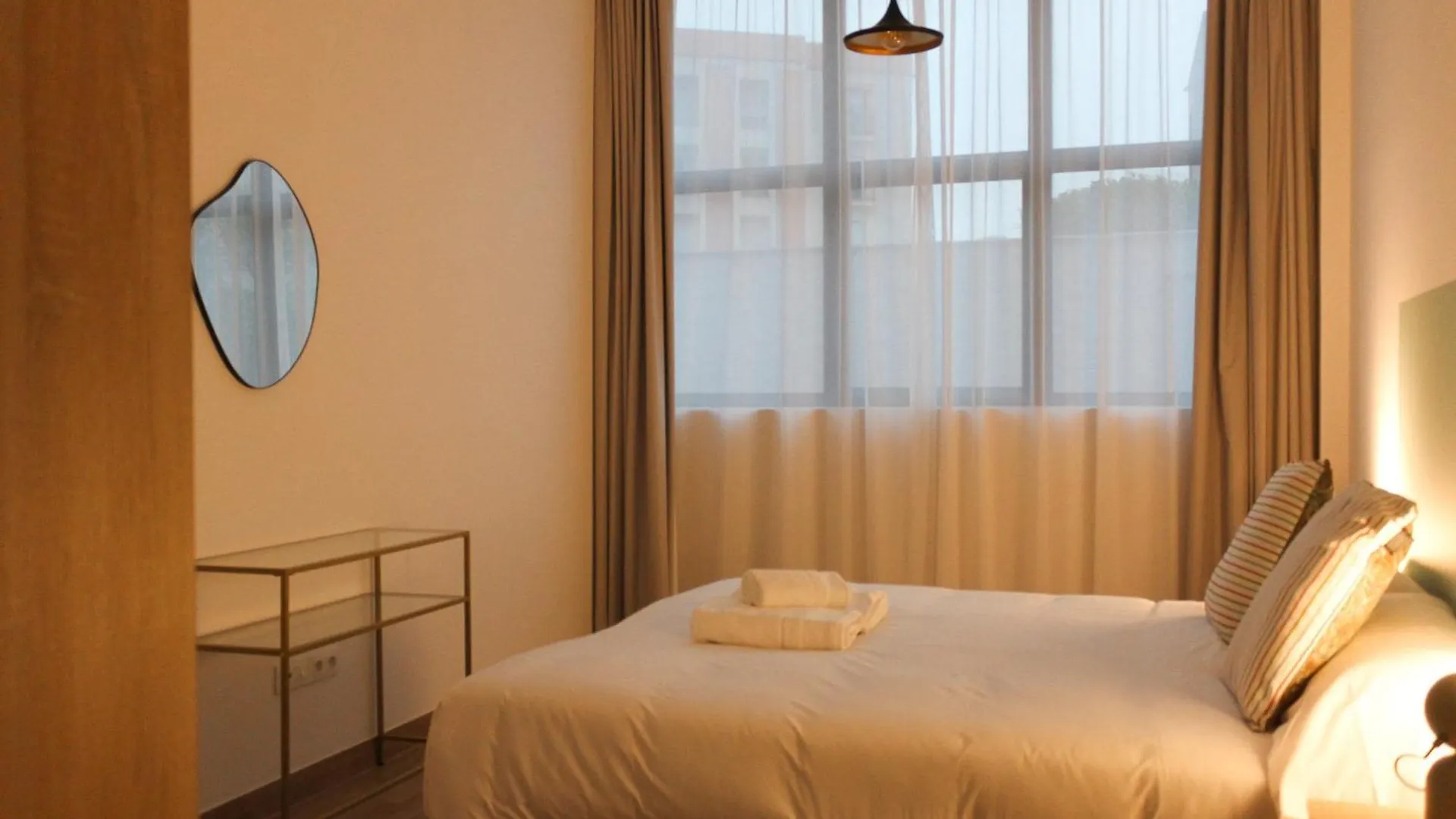 Monkeys Apartments Miraflores Seville