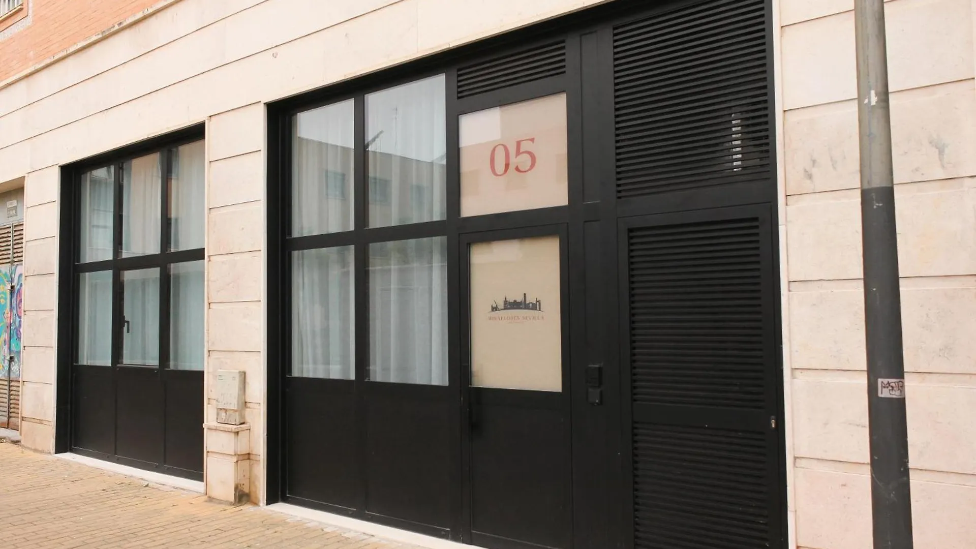 Monkeys Apartments Miraflores Seville